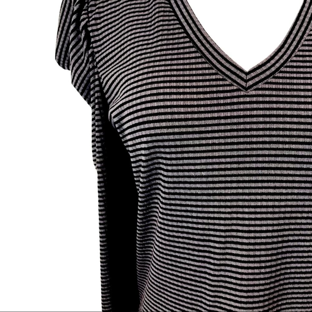 NWT ELLA MOSS Drape Puff Long Sleeve Gray Black Stripe Sz L - Picture 7 of 9